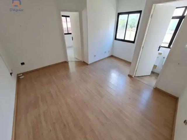Ponto Comercial aluguel em Região Imediata de São Paulo, Região Metropolitana de São Paulo