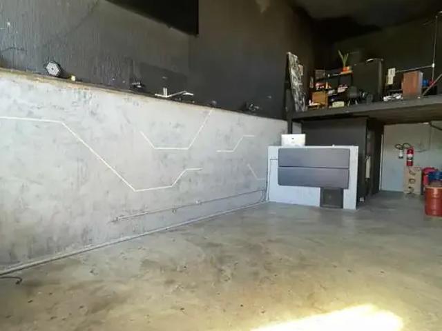 Ponto Comercial aluguel em Região Imediata de São Paulo, Região Metropolitana de São Paulo