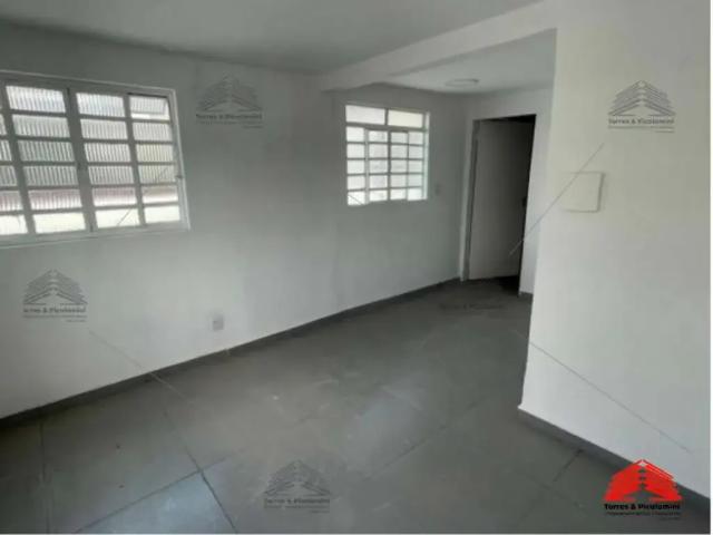 Ponto Comercial aluguel em Região Imediata de São Paulo, Região Metropolitana de São Paulo