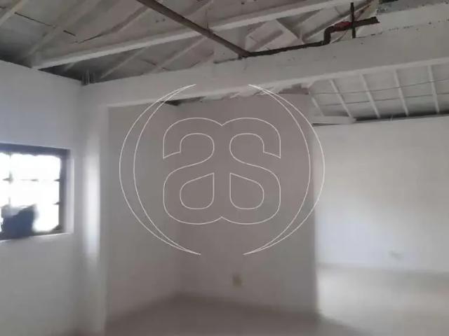 Ponto Comercial aluguel em Região Imediata de São Paulo, Região Metropolitana de São Paulo