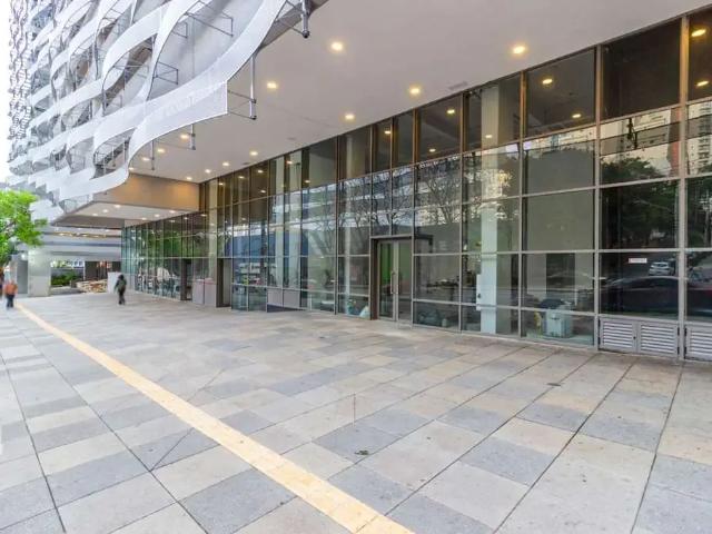 Ponto Comercial aluguel em Região Imediata de São Paulo, Região Metropolitana de São Paulo