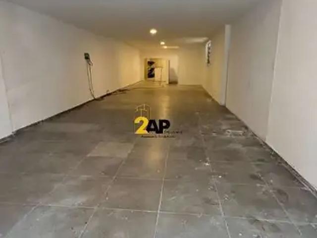Ponto Comercial aluguel em Região Imediata de São Paulo, Região Metropolitana de São Paulo