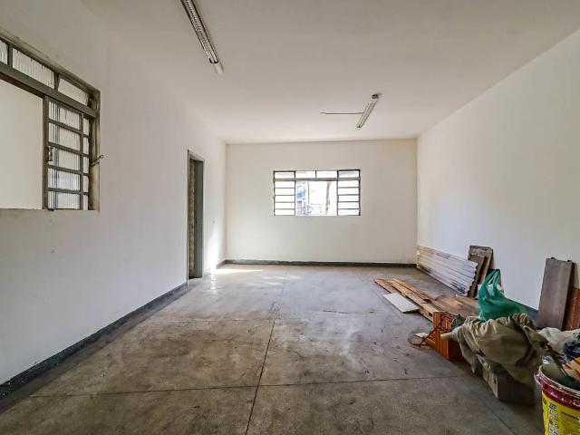 Ponto Comercial aluguel em Região Imediata de São Paulo, Região Metropolitana de São Paulo