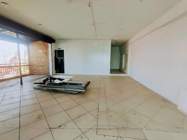 Ponto Comercial aluguel em Região Imediata de São Paulo, Região Metropolitana de São Paulo