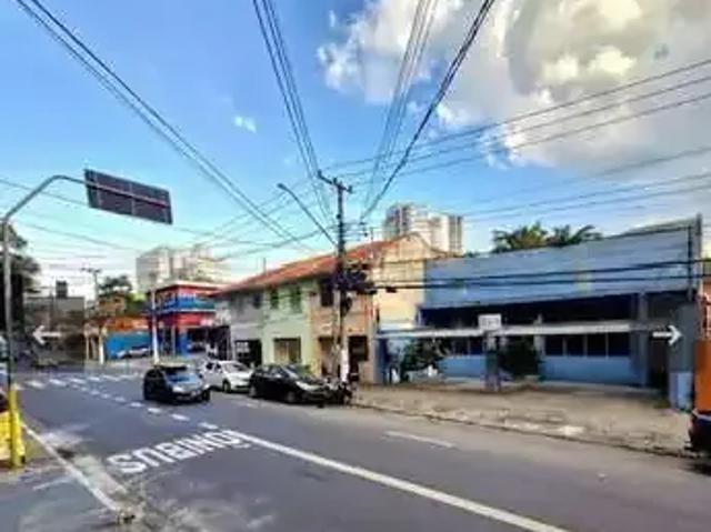Ponto Comercial aluguel em Região Imediata de São Paulo, Região Metropolitana de São Paulo