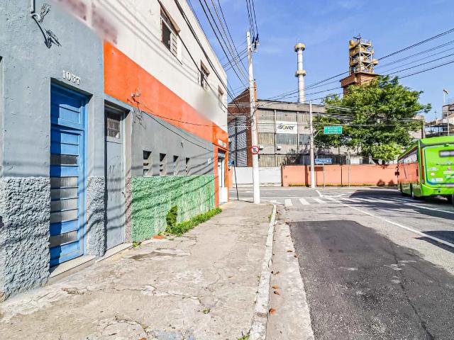 Ponto Comercial aluguel em Região Imediata de São Paulo, Região Metropolitana de São Paulo