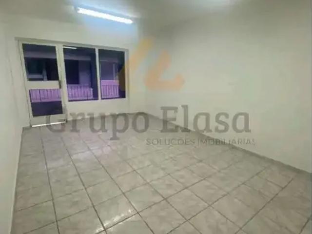 Ponto Comercial aluguel em Região Imediata de São Paulo, Região Metropolitana de São Paulo