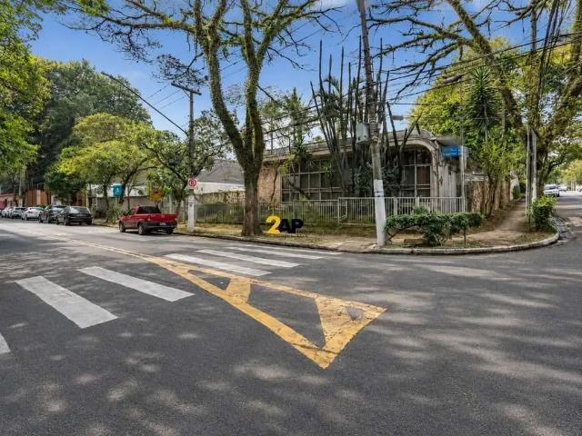 Ponto Comercial aluguel em Região Imediata de São Paulo, Região Metropolitana de São Paulo