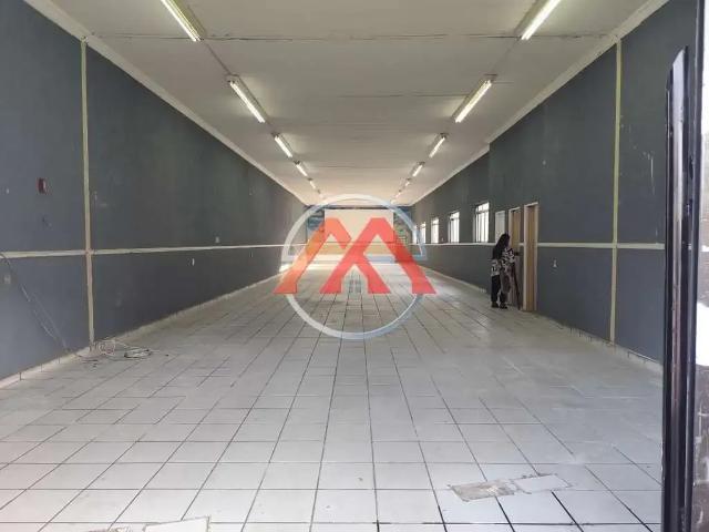 Ponto Comercial aluguel em Região Imediata de São Paulo, Região Metropolitana de São Paulo