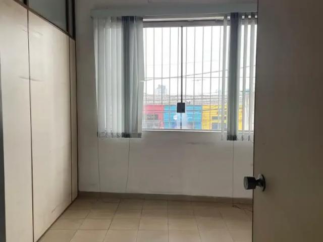 Ponto Comercial aluguel em Região Imediata de São Paulo, Região Metropolitana de São Paulo