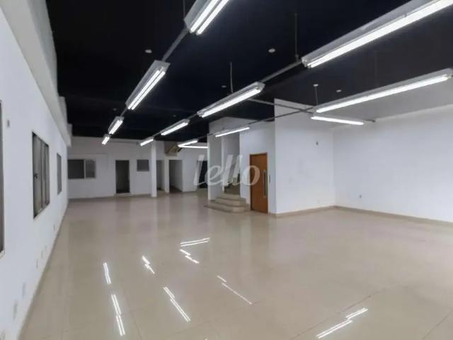 Ponto Comercial aluguel em Região Imediata de São Paulo, Região Metropolitana de São Paulo