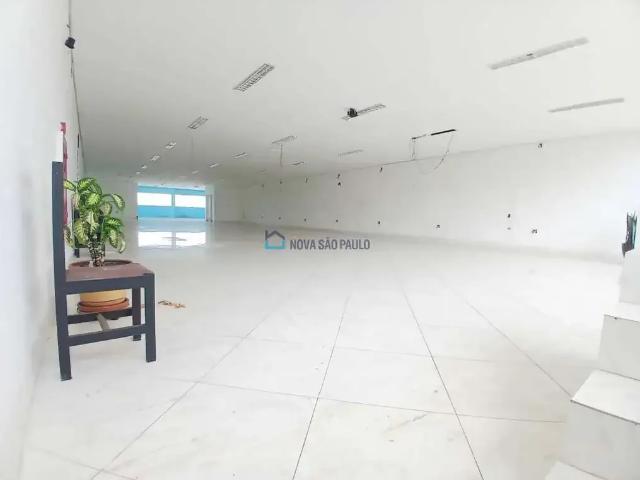 Ponto Comercial aluguel em Região Imediata de São Paulo, Região Metropolitana de São Paulo