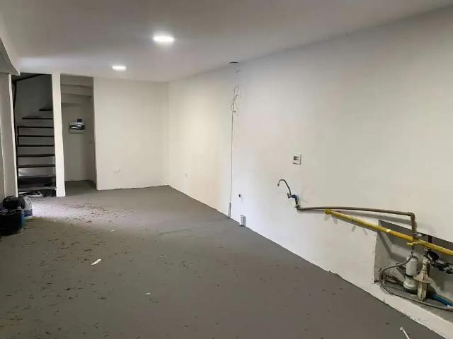 Ponto Comercial aluguel em Região Imediata de São Paulo, Região Metropolitana de São Paulo
