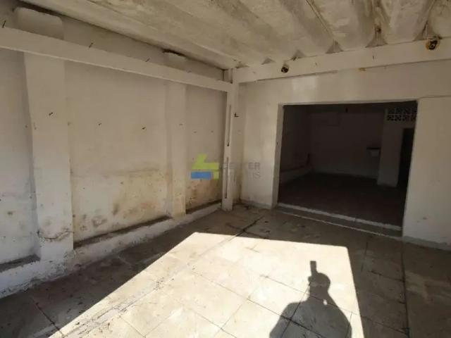 Ponto Comercial aluguel em Região Imediata de São Paulo, Região Metropolitana de São Paulo