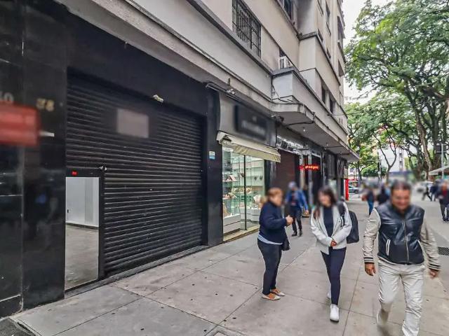 Ponto Comercial aluguel em Região Imediata de São Paulo, Região Metropolitana de São Paulo