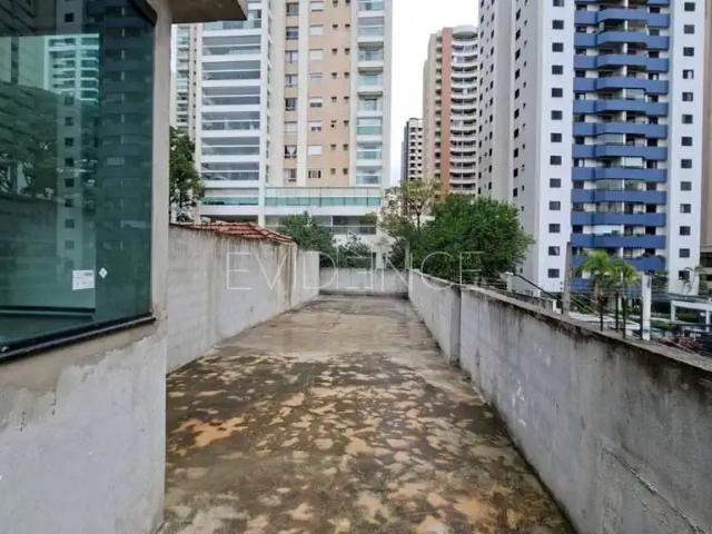 Ponto Comercial aluguel em Região Imediata de São Paulo, Região Metropolitana de São Paulo
