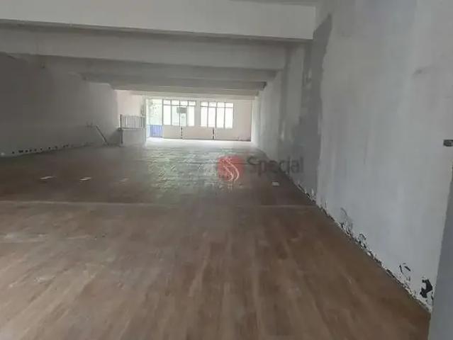 Ponto Comercial aluguel em Região Imediata de São Paulo, Região Metropolitana de São Paulo