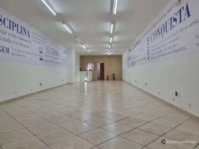 Ponto Comercial aluguel em Região Imediata de São Paulo, Região Metropolitana de São Paulo