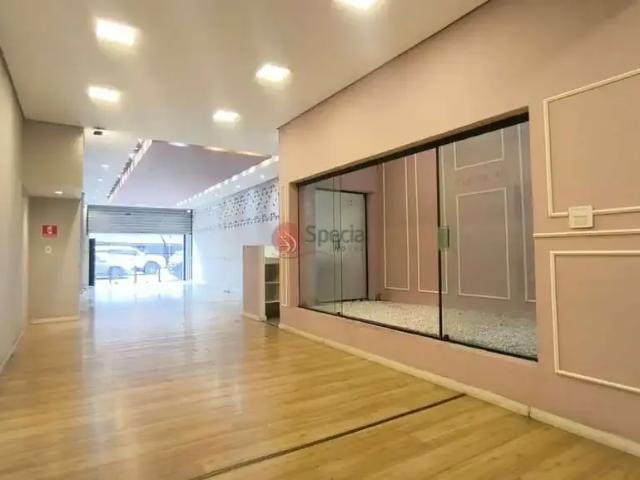 Ponto Comercial aluguel em Região Imediata de São Paulo, Região Metropolitana de São Paulo