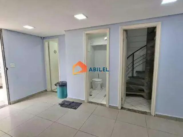 Ponto Comercial aluguel em Região Imediata de São Paulo, Região Metropolitana de São Paulo
