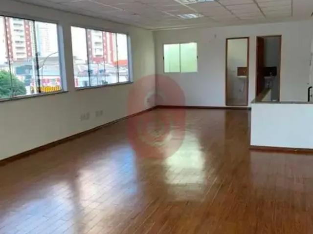 Ponto Comercial aluguel em Região Imediata de São Paulo, Região Metropolitana de São Paulo