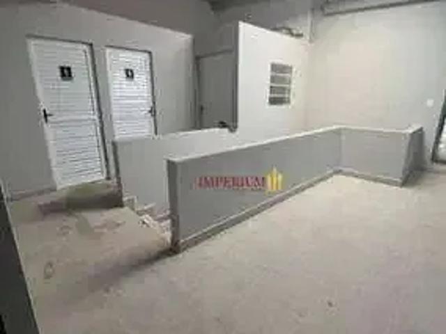 Ponto Comercial aluguel em Região Imediata de São Paulo, Região Metropolitana de São Paulo