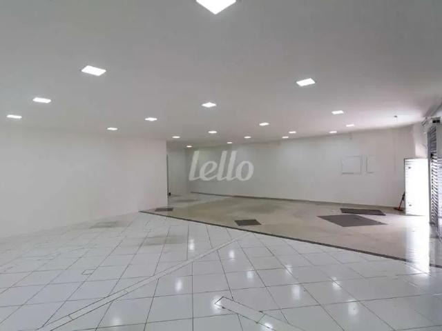 Ponto Comercial aluguel em Região Imediata de São Paulo, Região Metropolitana de São Paulo