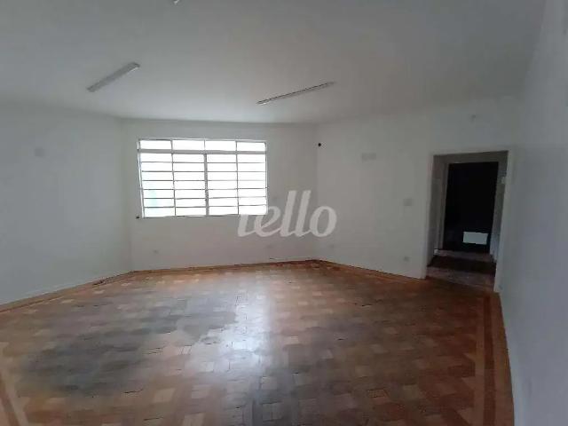 Ponto Comercial aluguel em Região Imediata de São Paulo, Região Metropolitana de São Paulo
