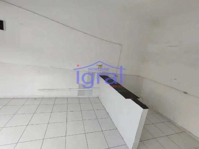 Ponto Comercial aluguel em Região Imediata de São Paulo, Região Metropolitana de São Paulo