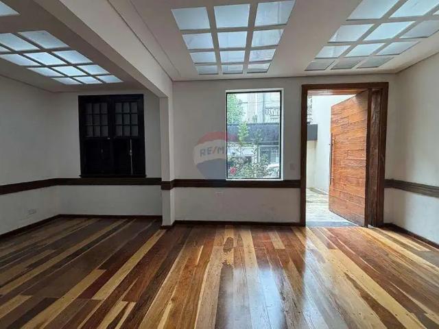 Ponto Comercial aluguel em Região Imediata de São Paulo, Região Metropolitana de São Paulo