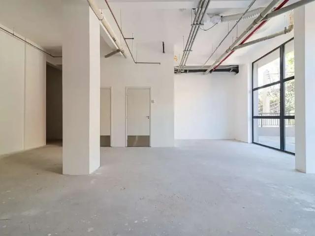 Ponto Comercial aluguel em Região Imediata de São Paulo, Região Metropolitana de São Paulo