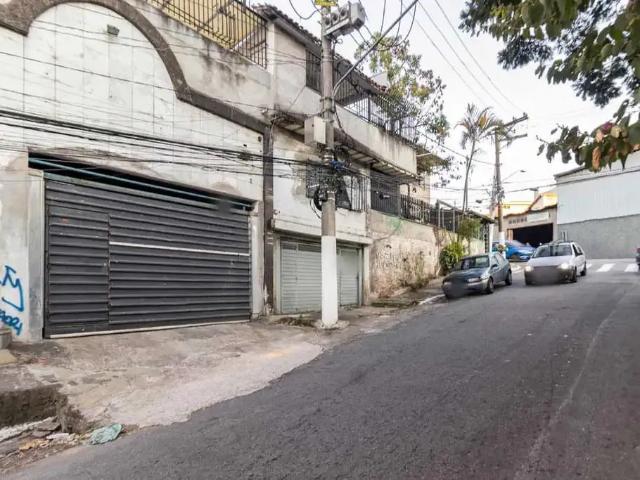 Ponto Comercial aluguel em Região Imediata de São Paulo, Região Metropolitana de São Paulo