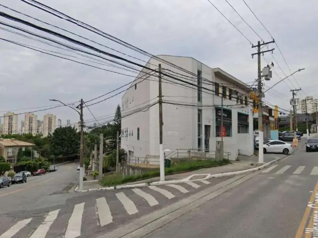 Ponto Comercial aluguel em Região Imediata de São Paulo, Região Metropolitana de São Paulo