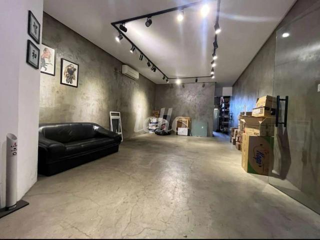 Ponto Comercial aluguel em Região Imediata de São Paulo, Região Metropolitana de São Paulo