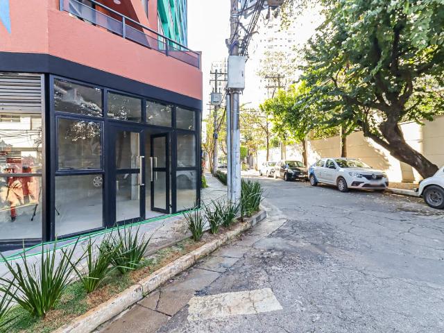 Ponto Comercial aluguel em Região Imediata de São Paulo, Região Metropolitana de São Paulo