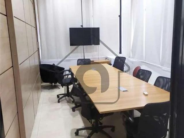 Ponto Comercial aluguel em Região Imediata de São Paulo, Região Metropolitana de São Paulo