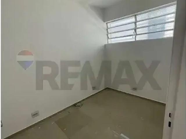 Ponto Comercial aluguel em Região Imediata de São Paulo, Região Metropolitana de São Paulo
