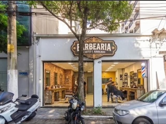 Ponto Comercial aluguel em Região Imediata de São Paulo, Região Metropolitana de São Paulo