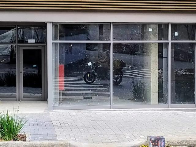 Ponto Comercial aluguel em Região Imediata de São Paulo, Região Metropolitana de São Paulo