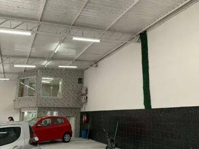 Ponto Comercial aluguel em Região Imediata de São Paulo, Região Metropolitana de São Paulo