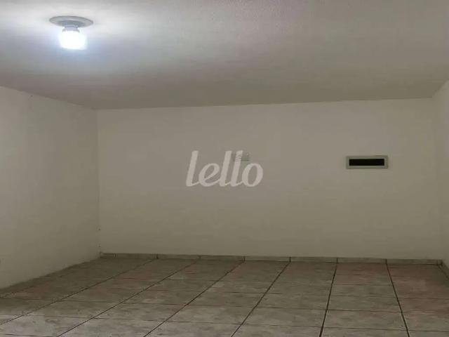 Ponto Comercial aluguel em Região Imediata de São Paulo, Região Metropolitana de São Paulo