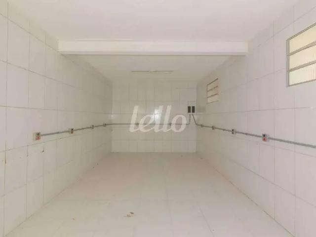 Ponto Comercial aluguel em Região Imediata de São Paulo, Região Metropolitana de São Paulo