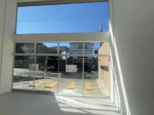 Ponto Comercial aluguel em Região Imediata de São Paulo, Região Metropolitana de São Paulo