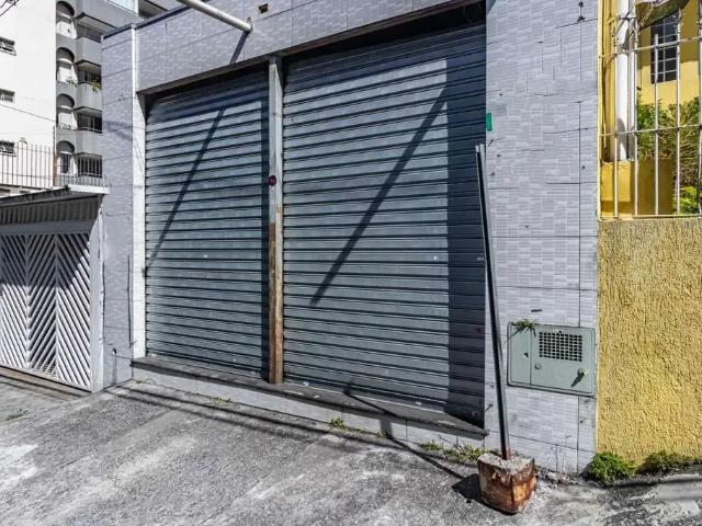 Ponto Comercial aluguel em Região Imediata de São Paulo, Região Metropolitana de São Paulo