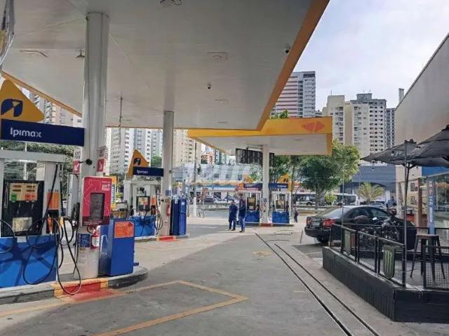 Ponto Comercial aluguel em Região Imediata de São Paulo, Região Metropolitana de São Paulo