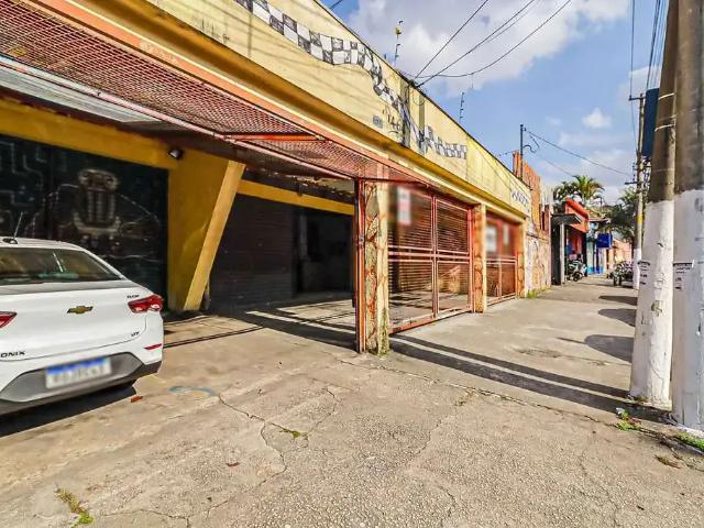 Ponto Comercial aluguel em Região Imediata de São Paulo, Região Metropolitana de São Paulo