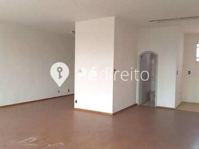 Ponto Comercial aluguel em Região Imediata de São Paulo, Região Metropolitana de São Paulo