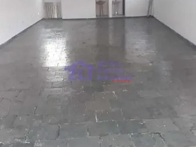 Ponto Comercial aluguel em Região Imediata de São Paulo, Região Metropolitana de São Paulo