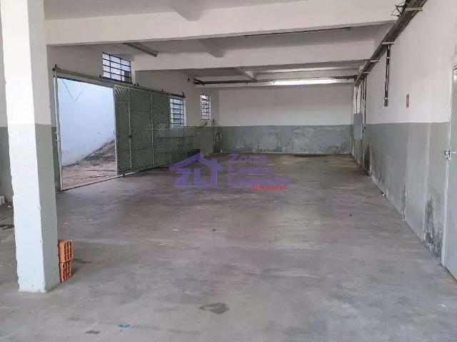 Ponto Comercial aluguel em Região Imediata de São Paulo, Região Metropolitana de São Paulo
