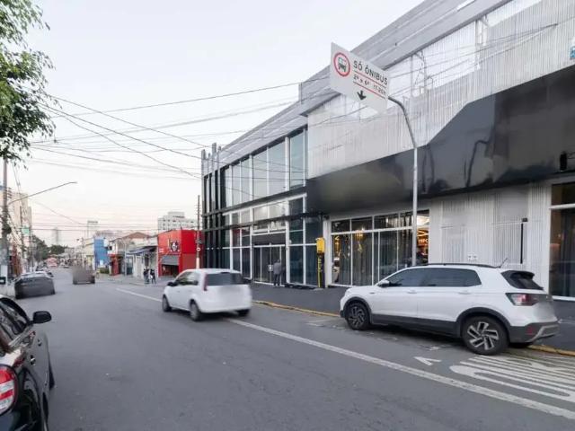 Ponto Comercial aluguel em Região Imediata de São Paulo, Região Metropolitana de São Paulo